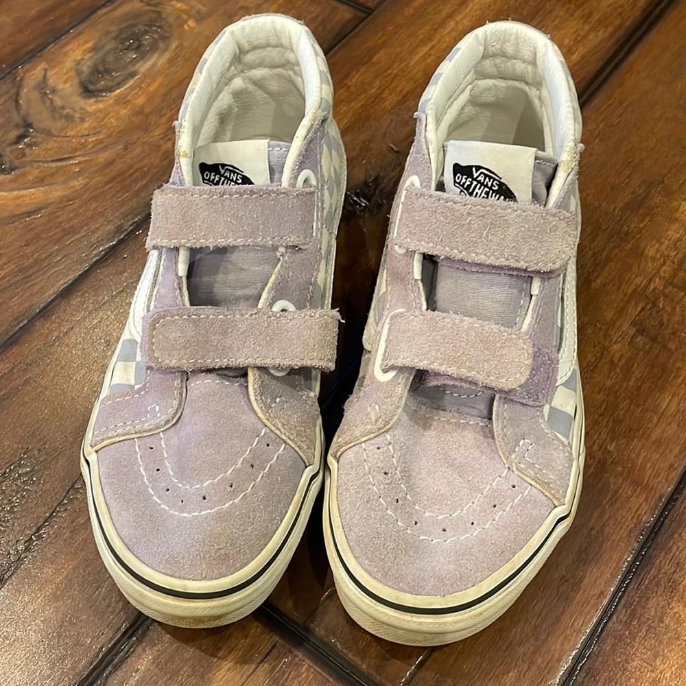 Vans 2.5 shoes.